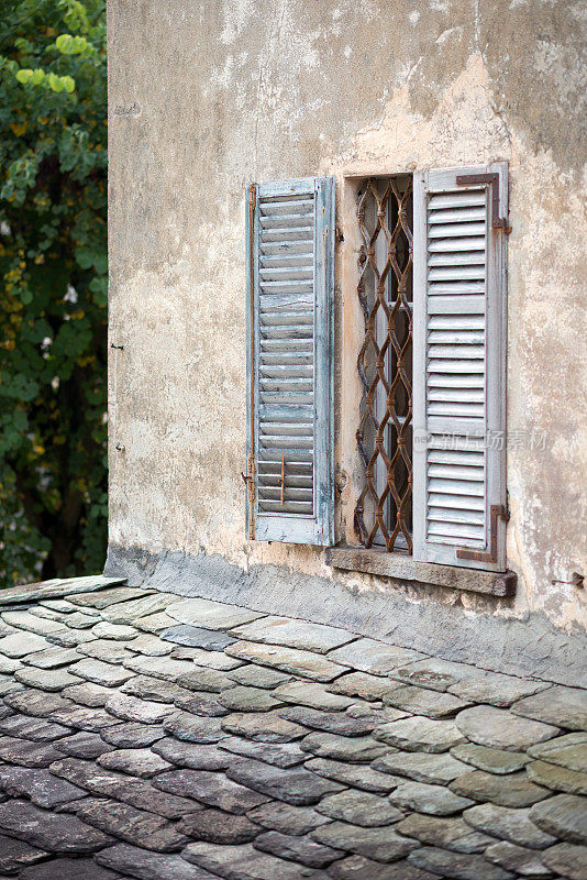 Sacro Monte di Varallo，意大利:窗户和屋顶